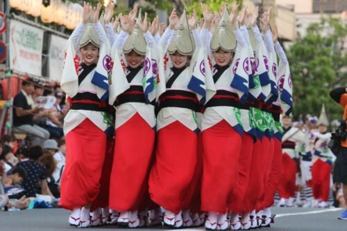 Awa-Odori-Festival-in-Tokushima-Japan