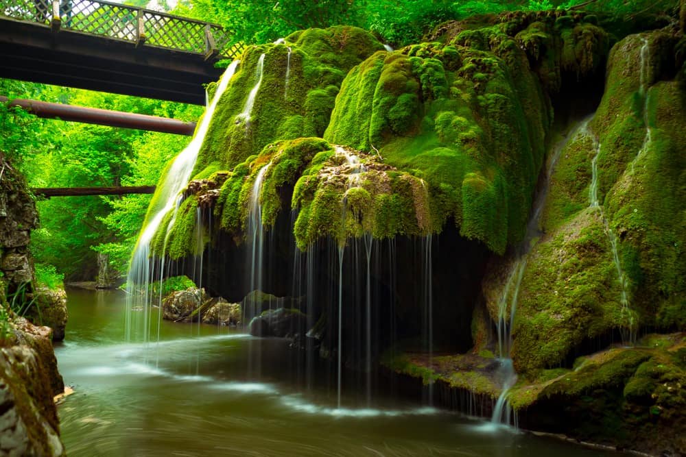 Featured Image Bigar Waterfall near Bozovici Romania