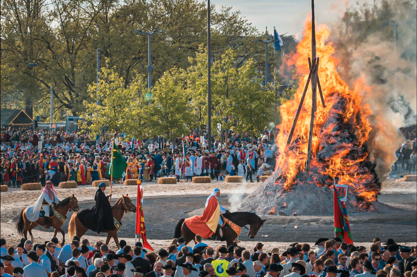 Feature image - Sechseläuten Spring Festival in Zurich, Switzerland