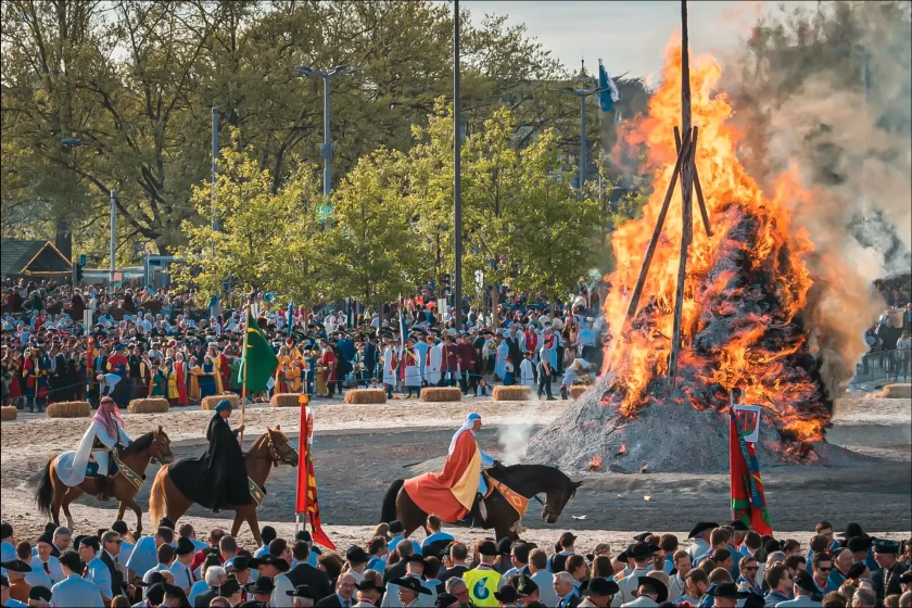 Feature image – Sechseläuten Spring Festival in Zurich, Switzerland Feature image - Sechseläuten Spring Festival in Zurich, Switzerland