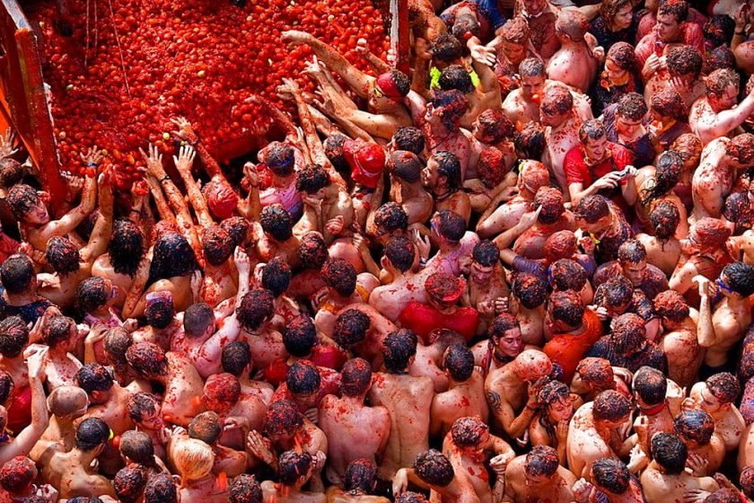 La-tomatina-festival-in-Bunol-Spain